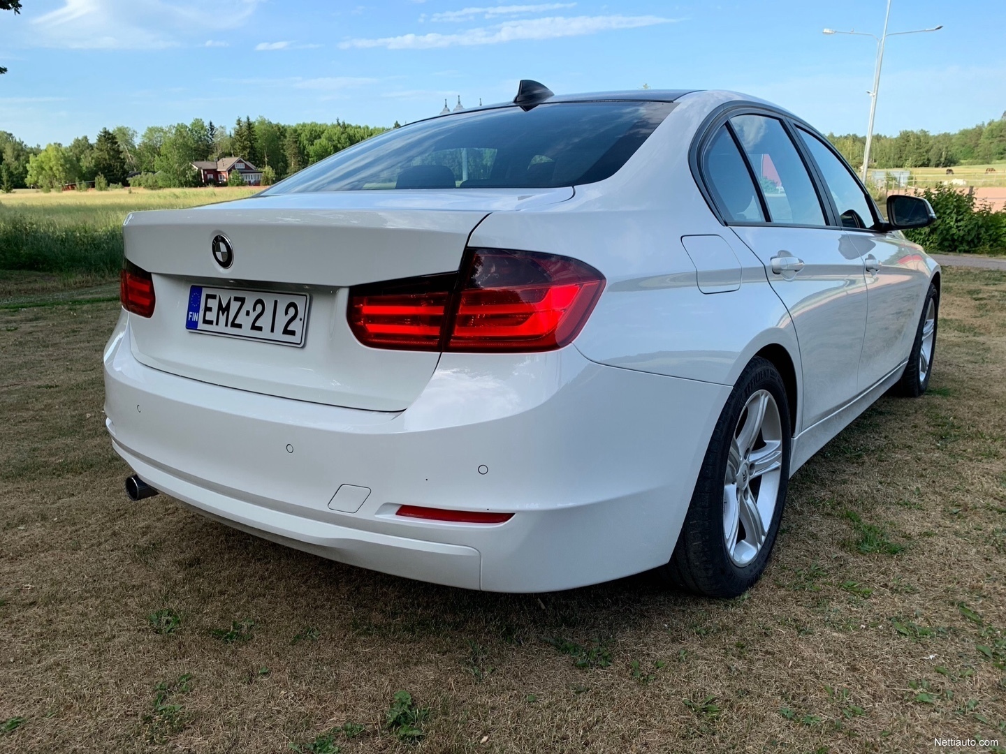 BMW 318 TwinPower Turbo A F30 Sedan Business Automatic Vaihto