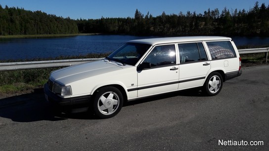 Volvo 940 спойлер