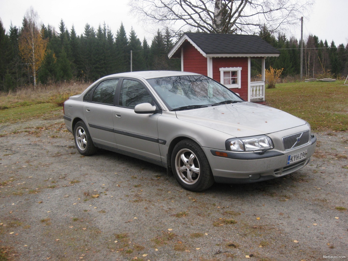 Enlarge image. Volvo S80