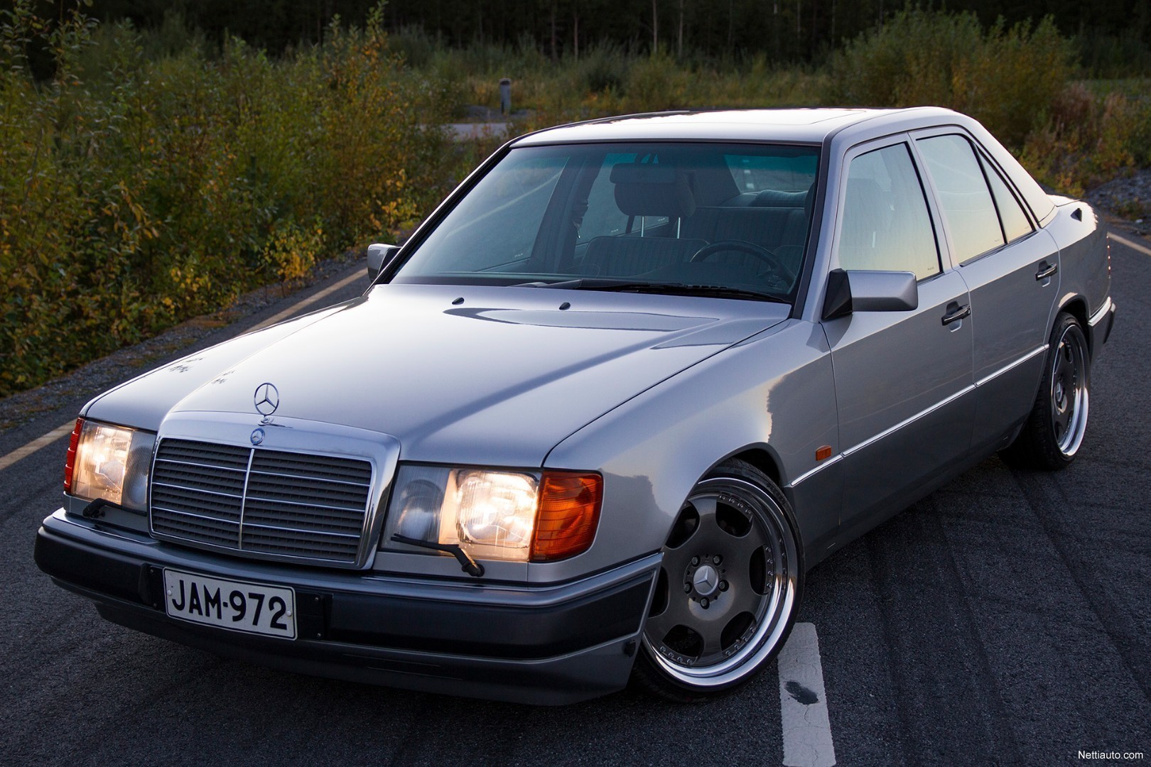 Mercedes-Benz 220 220E 16V 150hv Porrasperä 1993 - Vaihtoauto - Nettiauto
