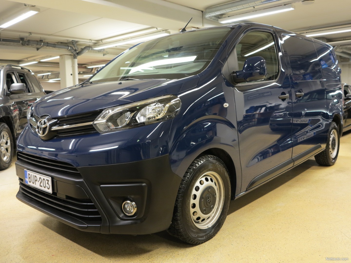 toyota-proace-180hv-aut-6-ov-kauko-weba-bt-hf-cruise-koukku-ac-esp-alv