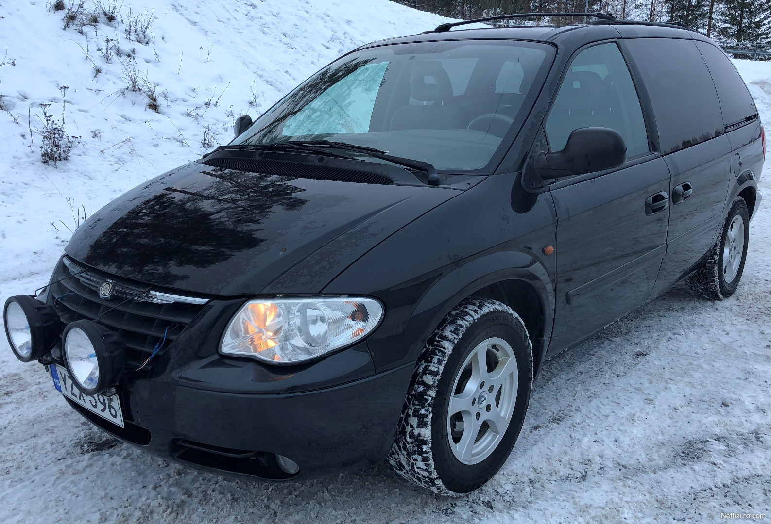 Chrysler Voyager 2.8 CRD SE Touring 5d A 7h onko nykyinen