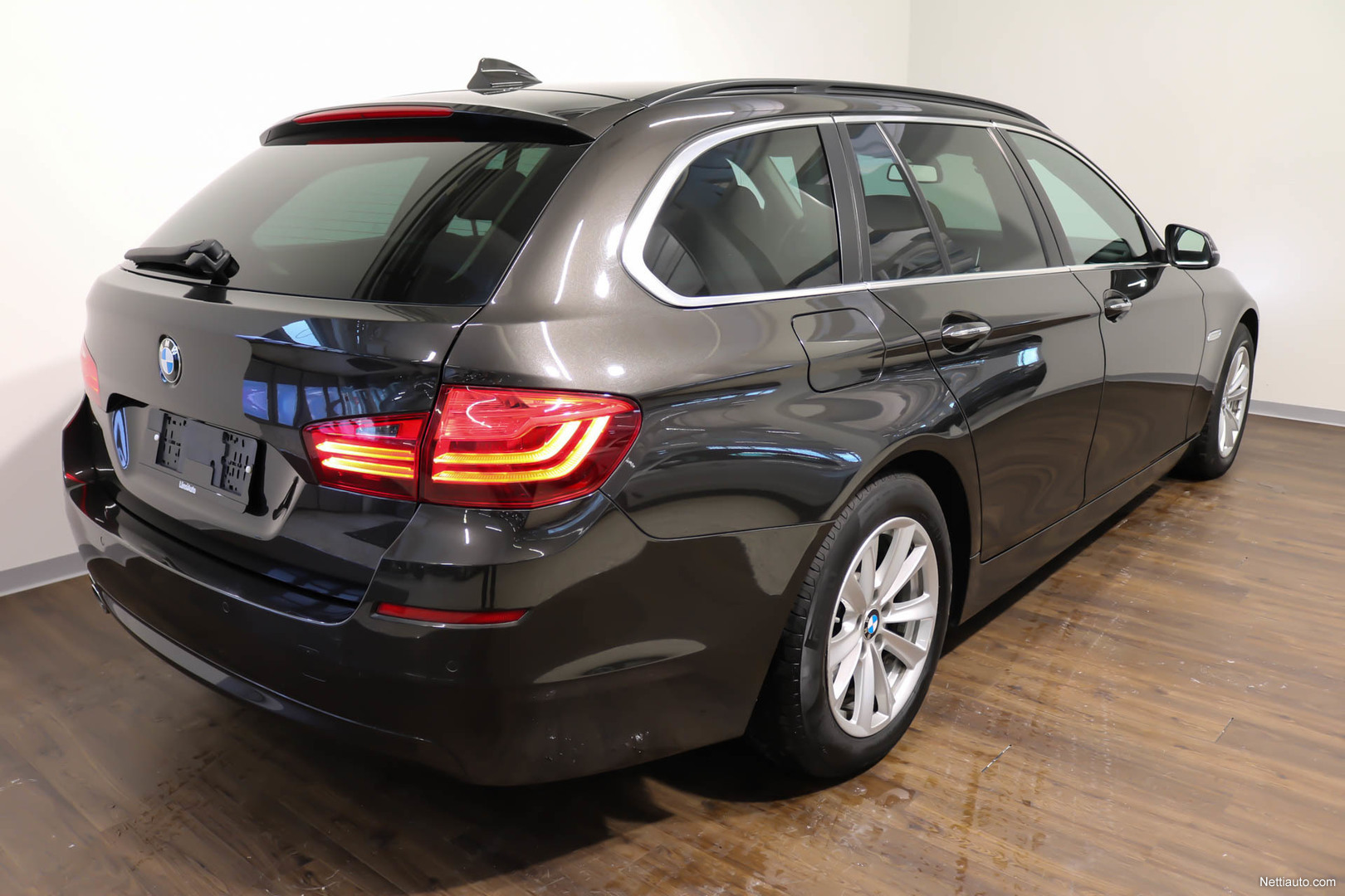 BMW 530 F11 Touring 530d TwinPower Turbo A xDrive Limited