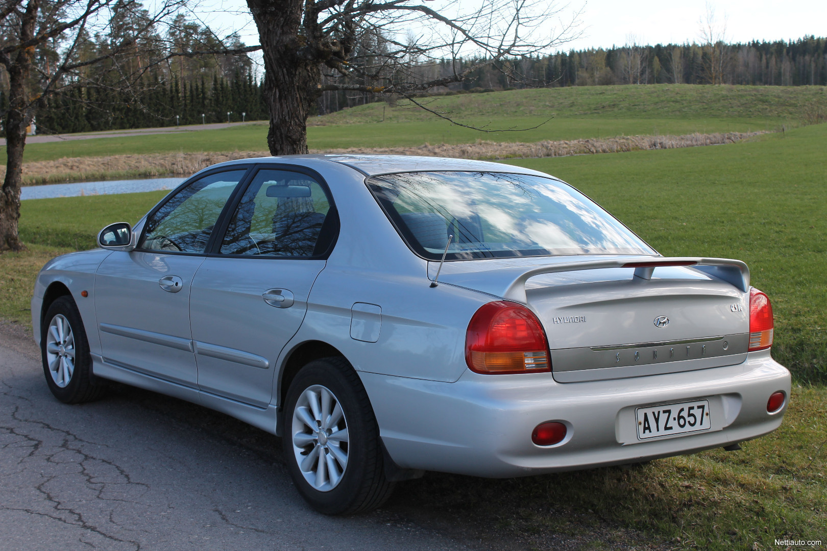 Hyundai Sonata 2.5 V6 4d Porrasperä 2001 Vaihtoauto Nettiauto