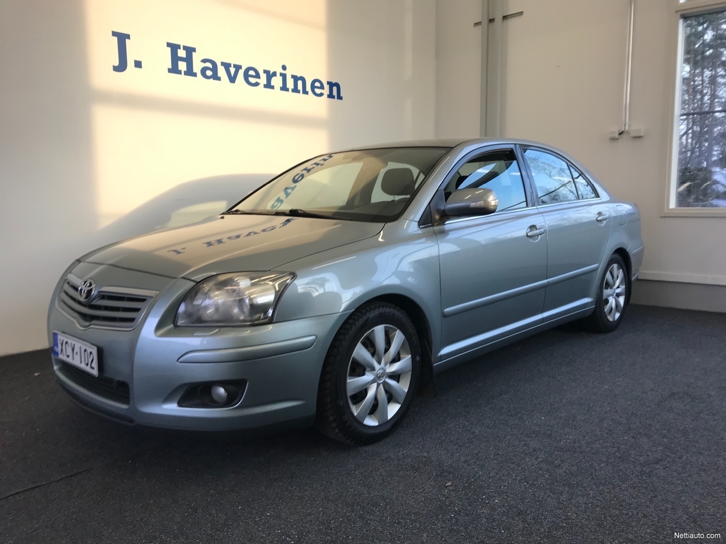 Toyota avensis 2008 универсал