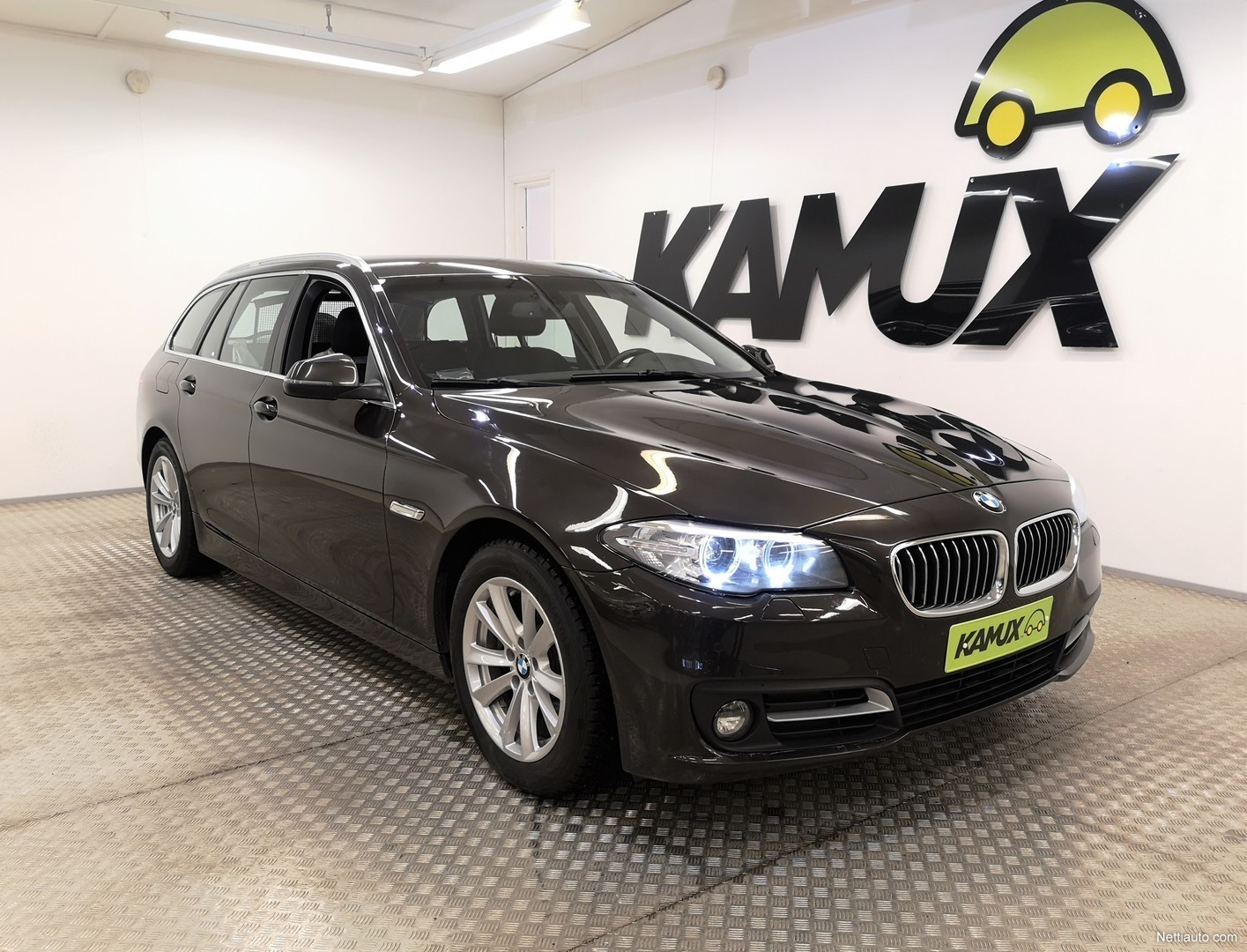 BMW 520 F11 Touring 520d A xDrive Business Station Wagon