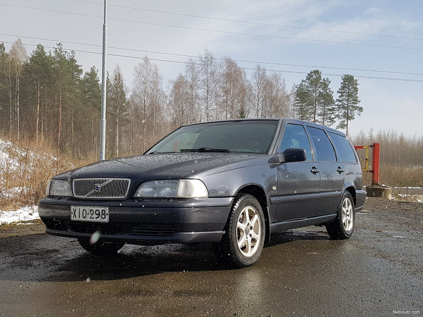 Volvo V70 2.520 Sportswagon Farmari 1999 Vaihtoauto
