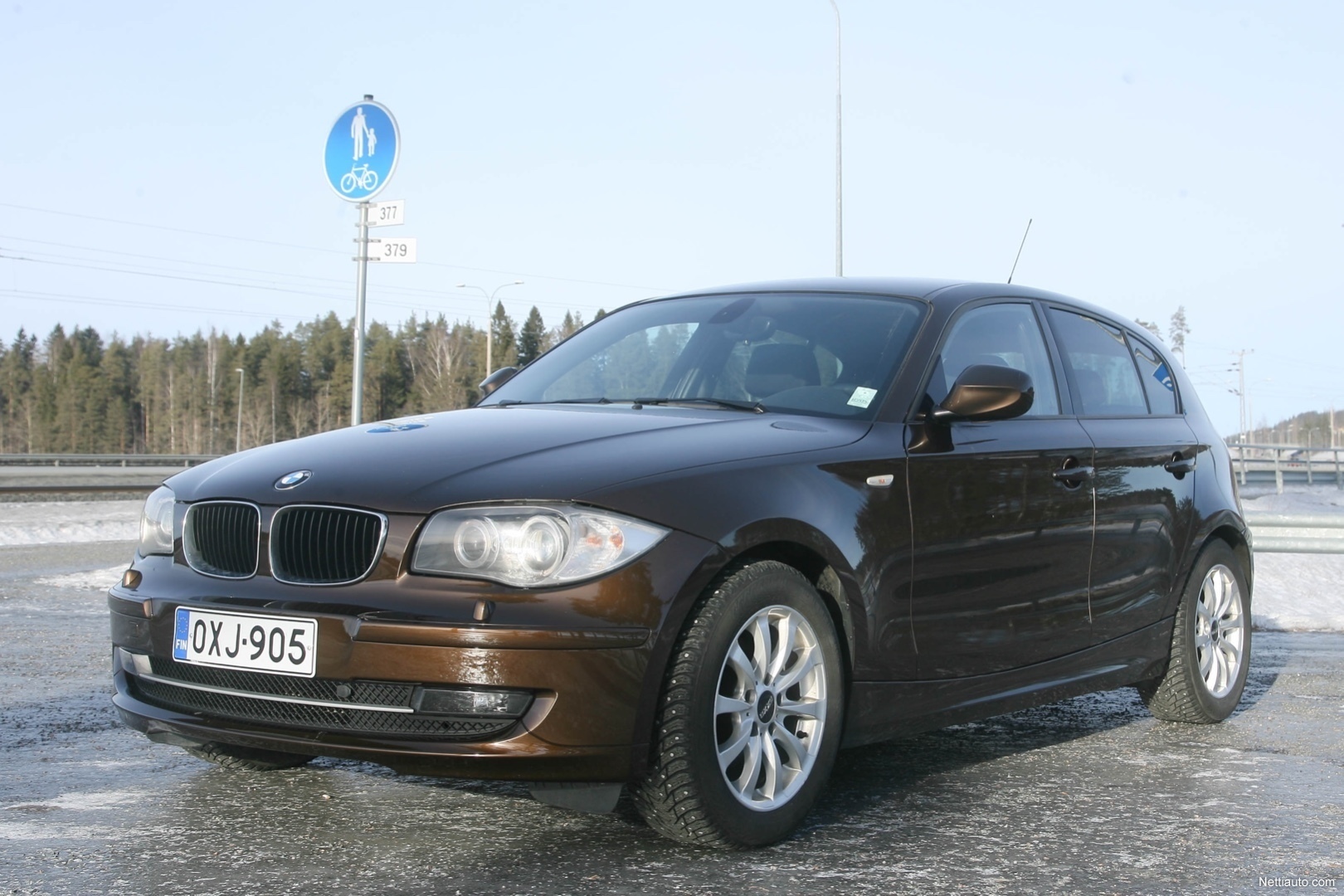 BMW 118 E87 Hatchback 5ov Viistoperä 2011 Vaihtoauto