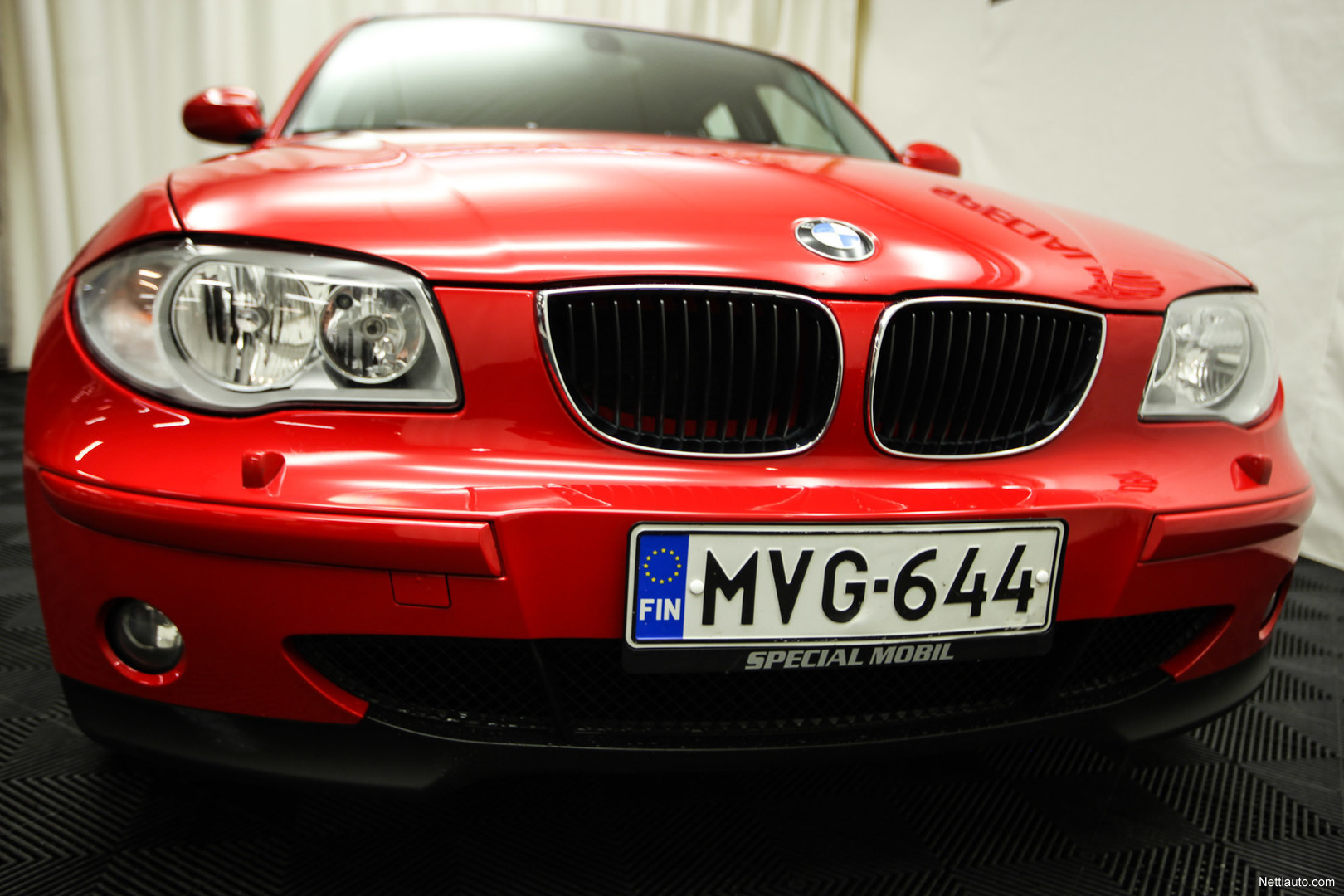 bmw-118-e87-hatchback-viistoper-2006-vaihtoauto-nettiauto