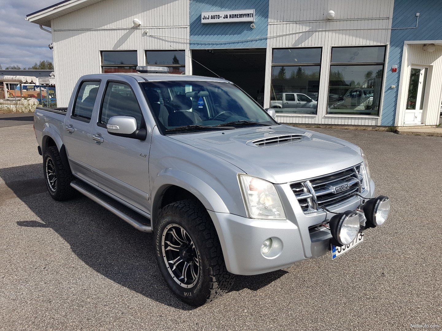 J And D Auto >> Isuzu D Max Double Cab 3 0 Mt Ls Pickup 2007 Used Vehicle J And D Auto >> Isuzu D Max Double Cab 3 0 Mt Ls Pickup 2007 Used Vehicle