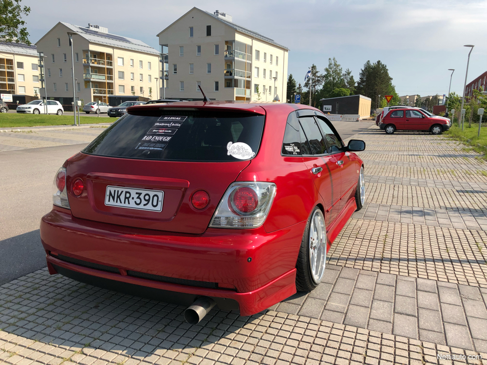 Toyota altezza wagon