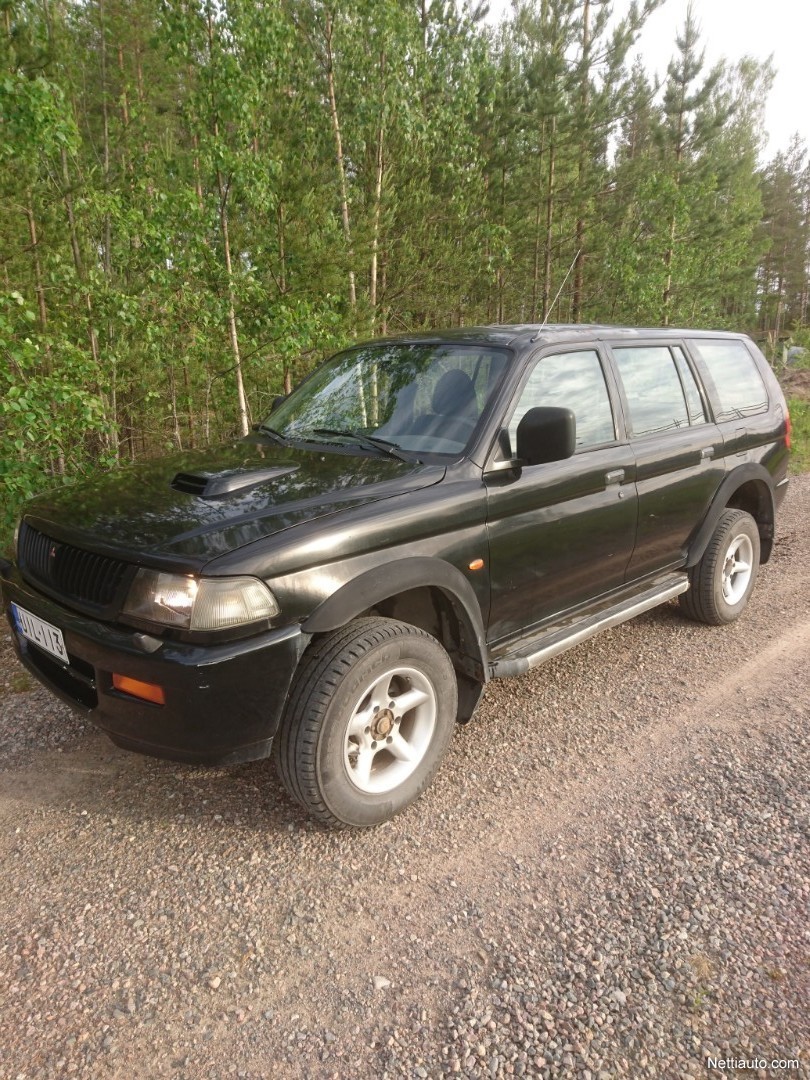 Mitsubishi pajero sport 1999