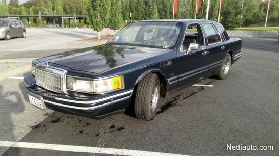 Lincoln Motor Company >> Lincoln Town Car Signature 4 6 Vaihto Halvempaan Sedan 1993 Lincoln Motor Company >> Lincoln Town Car Signature 4 6 Vaihto Halvempaan Sedan 1993