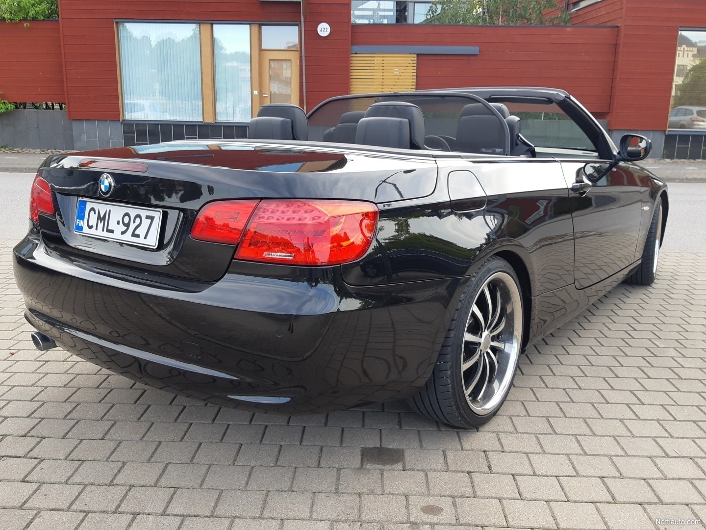 BMW 320 E93 Cabrio Facelift malli , pronavi , nahkaistuimet , alu 19 ...