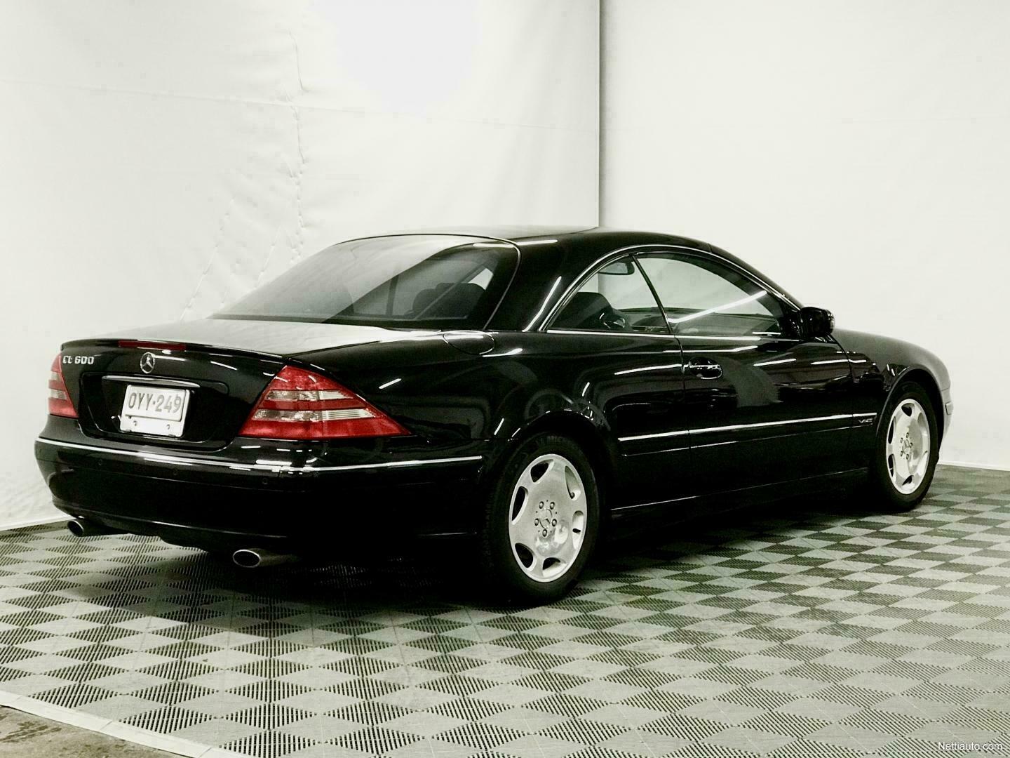 MercedesBenz CL 600 ja V12 vähän ajettu Black Coupé