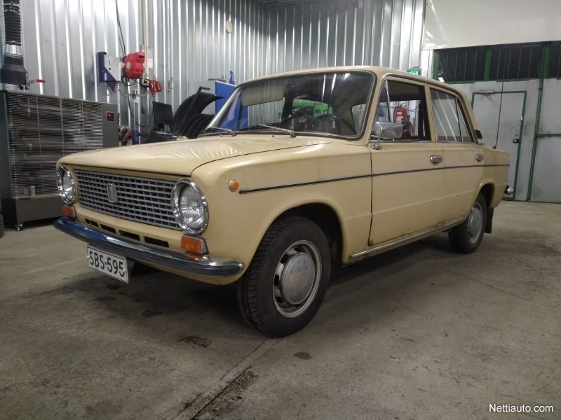 Эмблема lada 1300