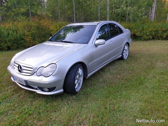Mercedes-Benz C 32 AMG