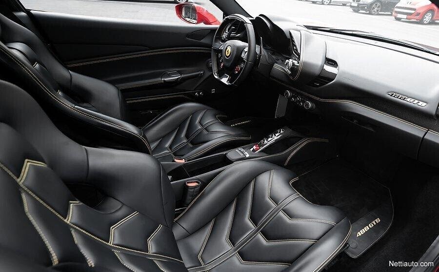 Ferrari 488 Gtb Urheilupakoputkisto Jbl Premium Sound Led Ajovalot Keraamiset Jarrut