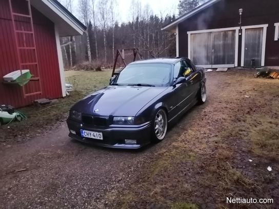 BMW 325