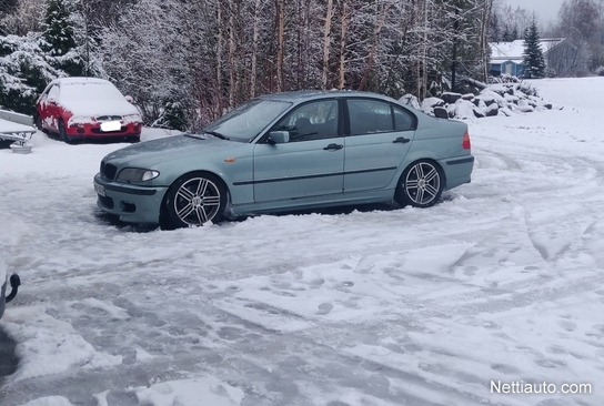 BMW 320