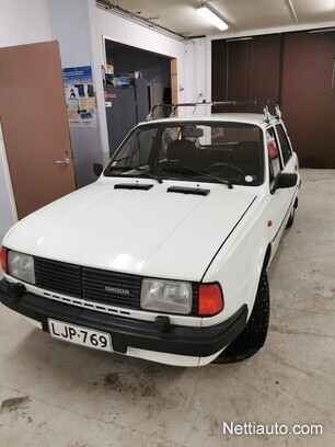 Skoda 120