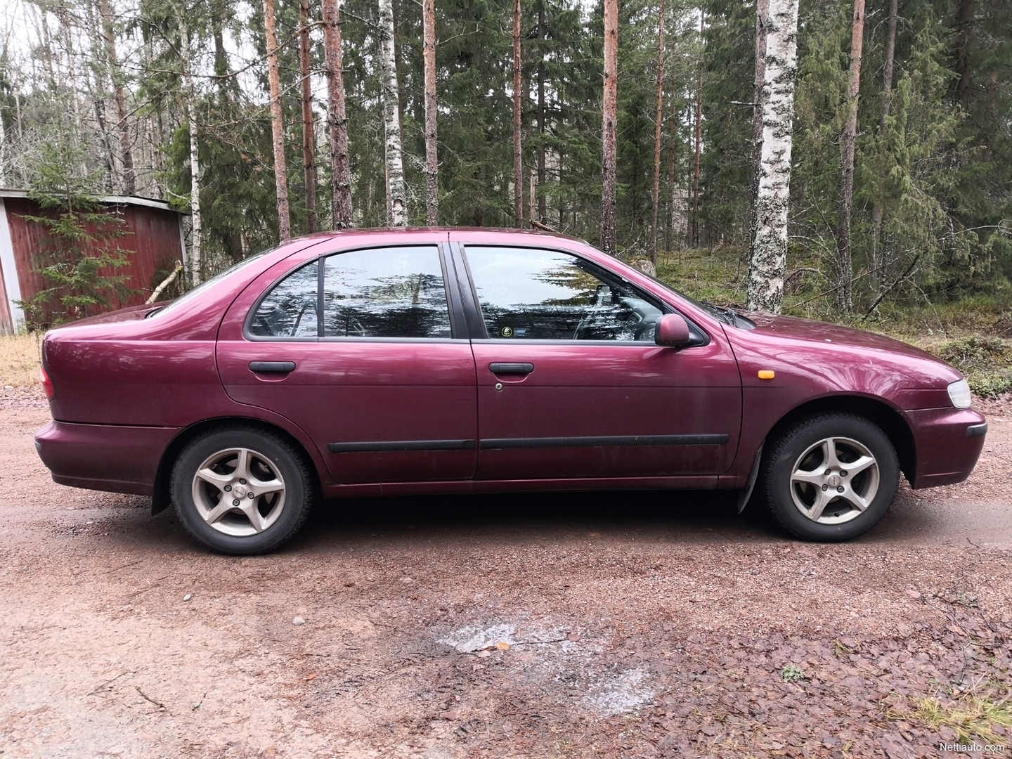 nissan almera 16 slx 4d katsastettu 1 2021 saakka