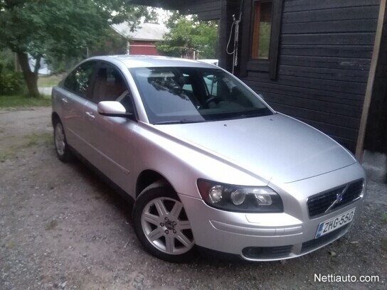 Volvo S40