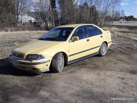 Volvo S40