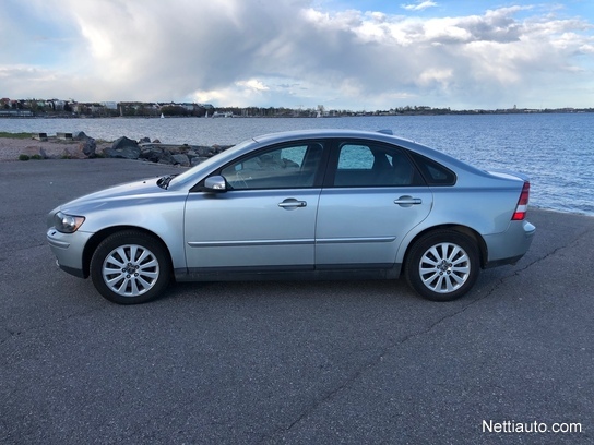 Volvo S40