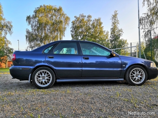 Volvo S40