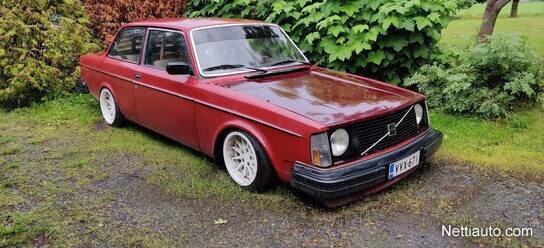 Volvo 242