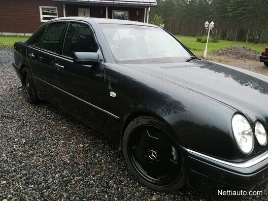 Mercedes-Benz E 50 AMG