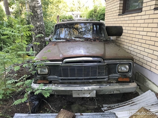 Jeep Wagoneer