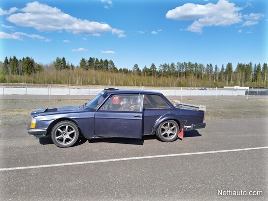 Volvo 262