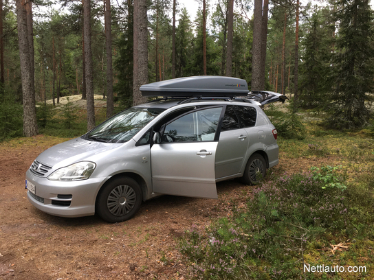 Toyota Avensis Verso