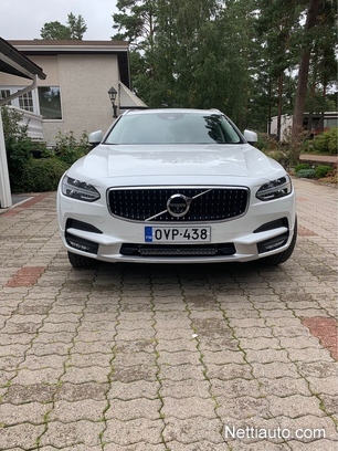 Volvo V90 Cross Country