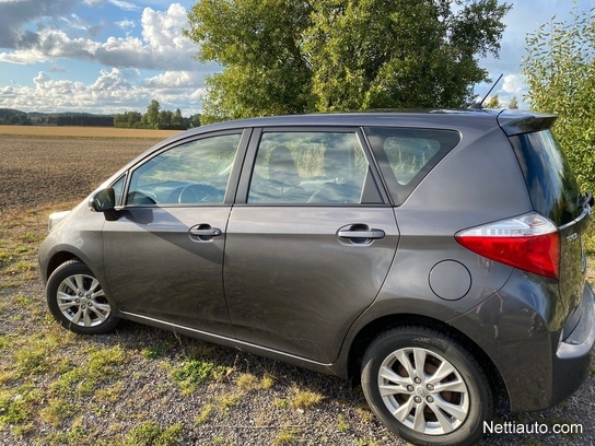 Toyota Verso-S