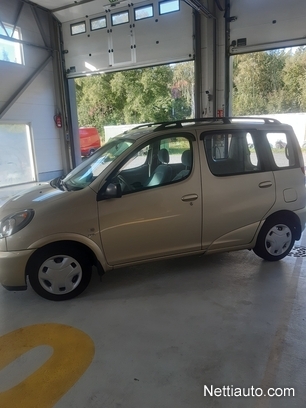 Toyota Yaris Verso