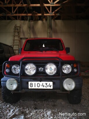 Suzuki Samurai