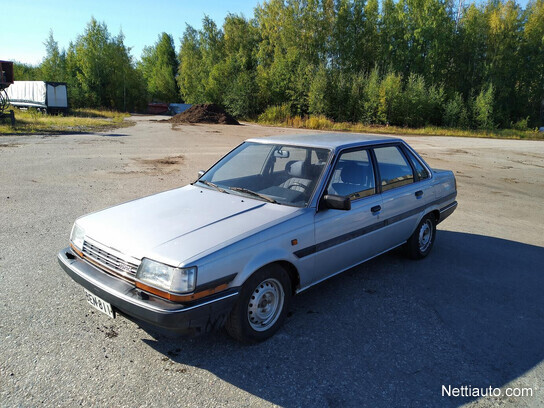Toyota Carina II