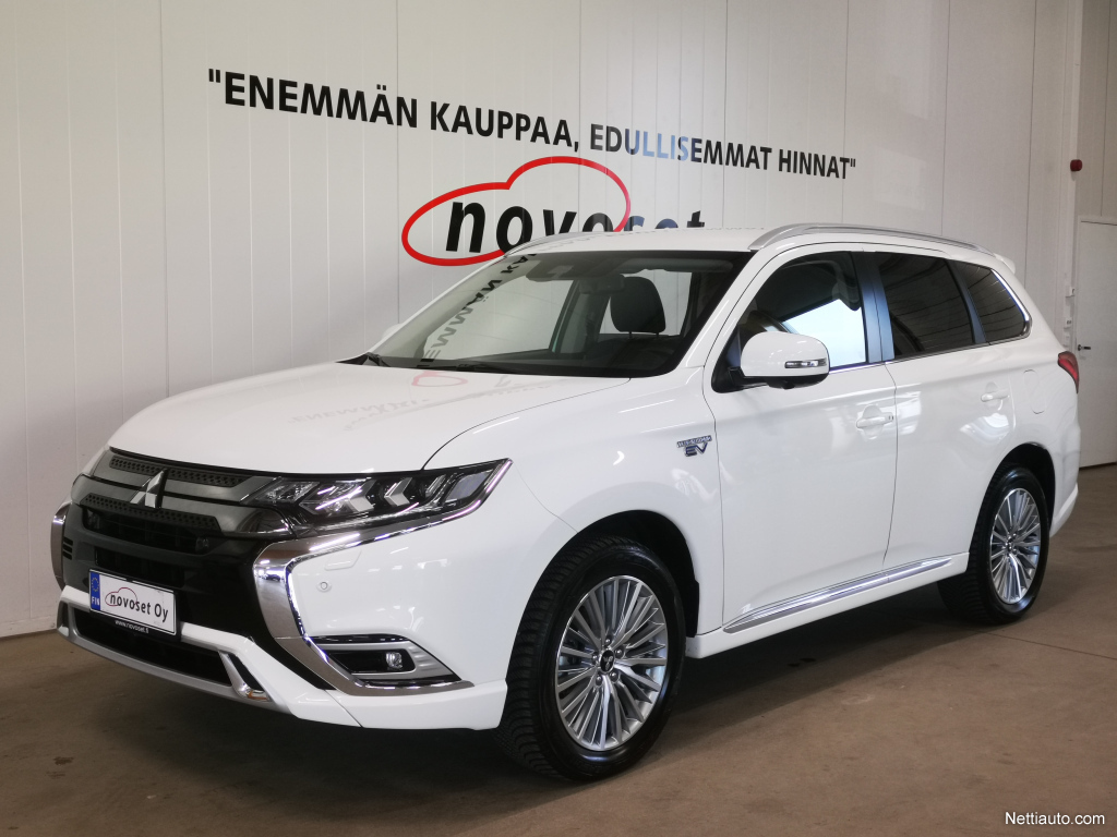 Mitsubishi Outlander PHEV Plus 4WD MY20 Kuljettajan avustin paketti *HUIPPUVARUSTEET!* *1.99% KORKO, 220e KASKO, 0e TOIMITUS!*