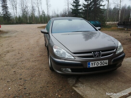 Peugeot 607