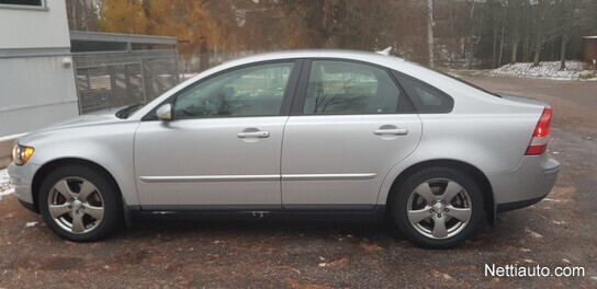 Volvo S40