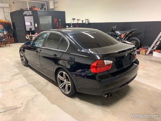 BMW 325