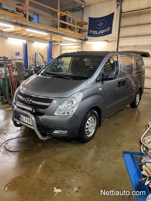 Hyundai H1 Van