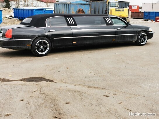 Lincoln Town Car