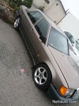 Mercedes-Benz 300