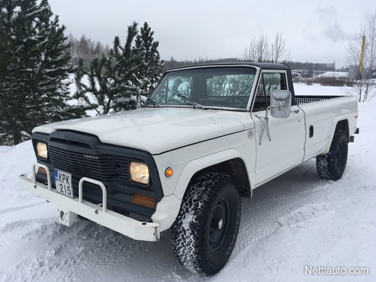 Jeep J20
