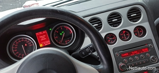 Alfa Romeo 159