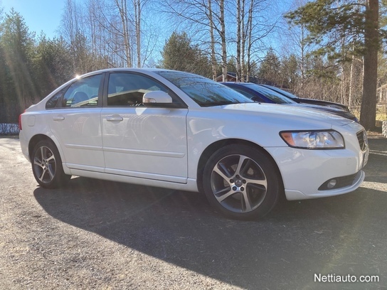 Volvo S40